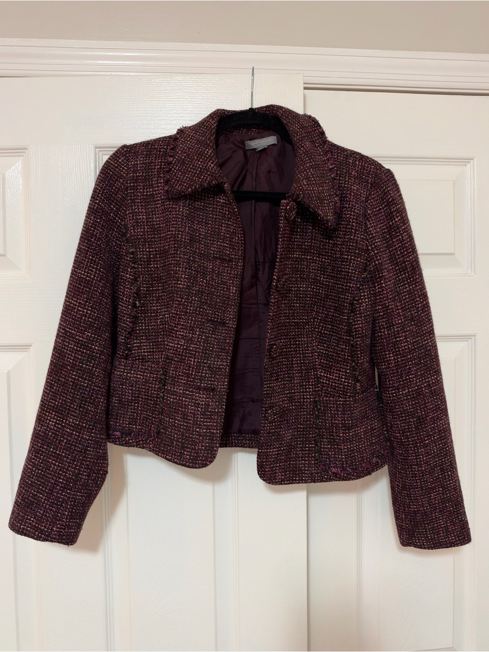 Ann Taylor Plum Purple Tweed Cropped Blazer, Size 4 Petite